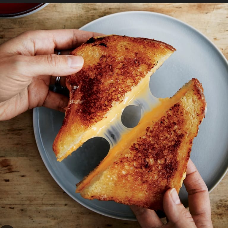 Delicious Grilled Cheese Sandwiches
